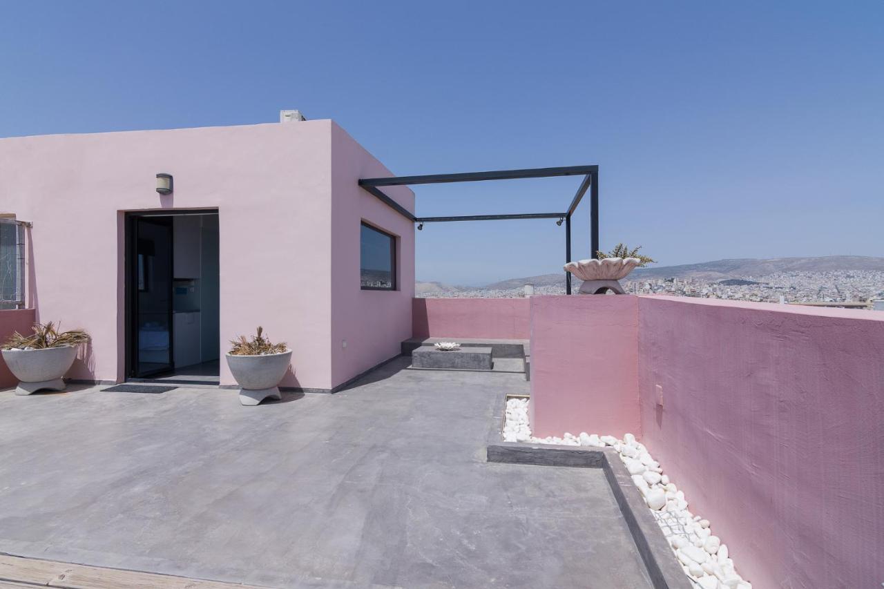 Apartment With Terrace In Pireu Exterior foto